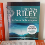 Les Sept Soeurs - Lucinda Riley || LIVRES & CARNETS blog chroniques littéraires